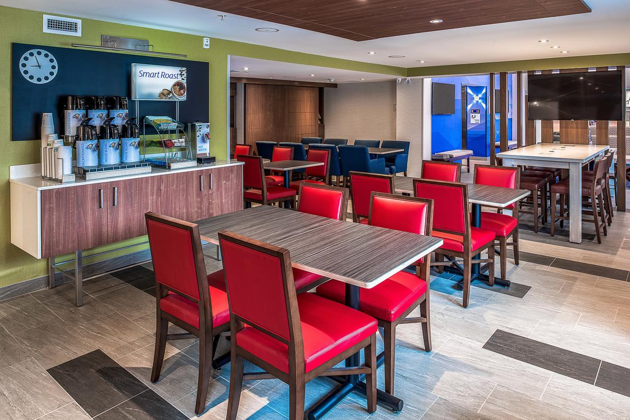 Holiday Inn Express & Suites Halifax - Bedford By Ihg מראה חיצוני תמונה