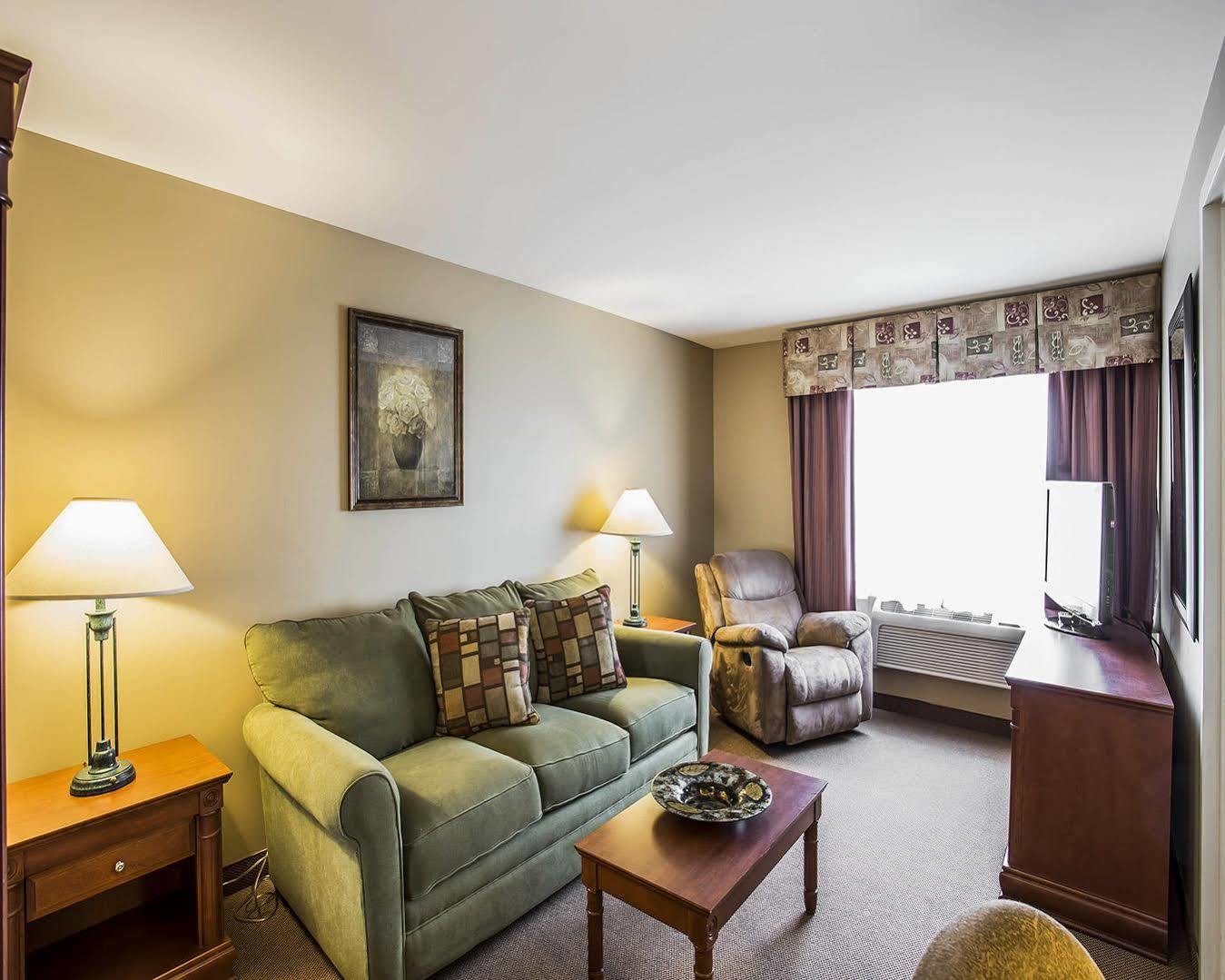 Holiday Inn Express & Suites Halifax - Bedford By Ihg מראה חיצוני תמונה