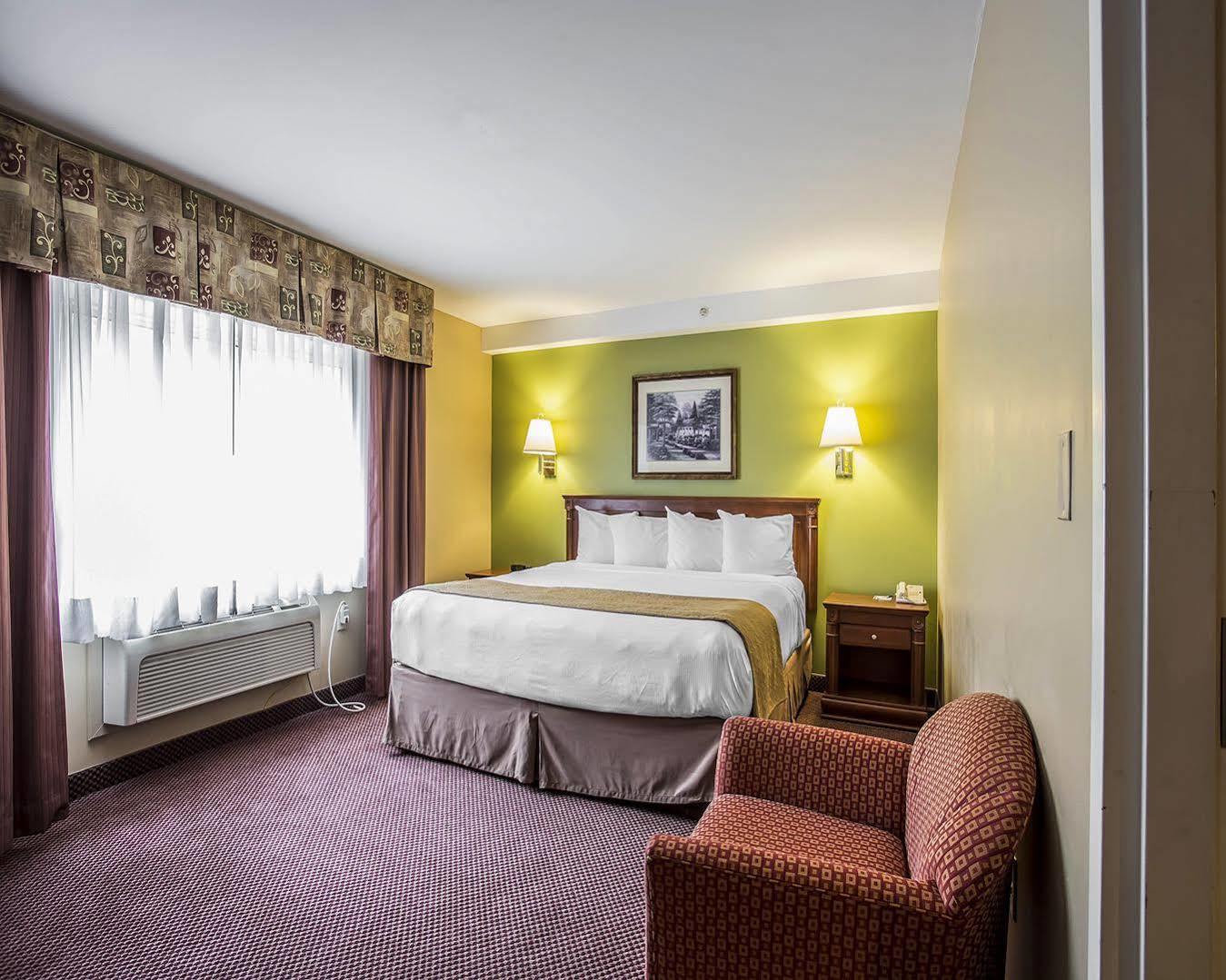 Holiday Inn Express & Suites Halifax - Bedford By Ihg מראה חיצוני תמונה