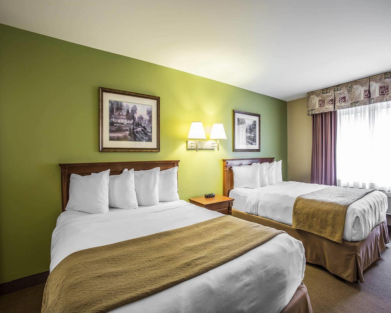 Holiday Inn Express & Suites Halifax - Bedford By Ihg מראה חיצוני תמונה