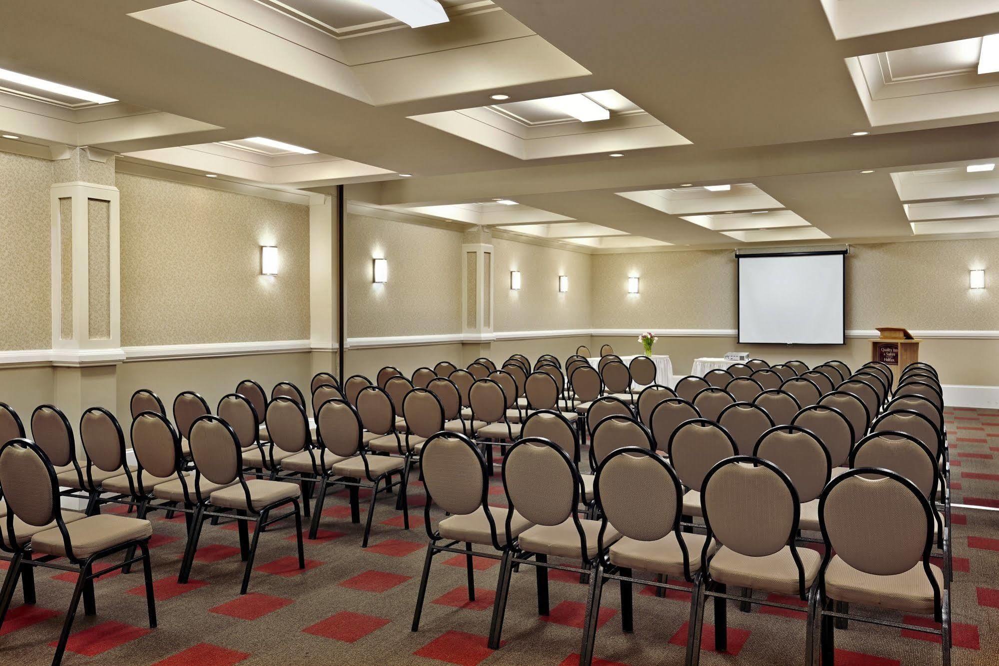 Holiday Inn Express & Suites Halifax - Bedford By Ihg מראה חיצוני תמונה
